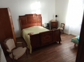 Chambre dans une maison bourgeoise